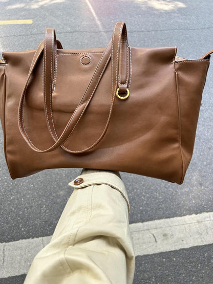 Women's Simple Retro Large Capacity Shoulder Bag